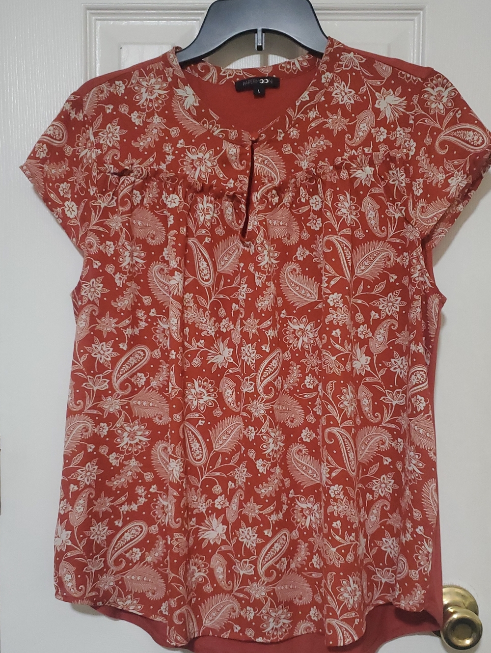 EUC Papermoon Blouse. Size Large